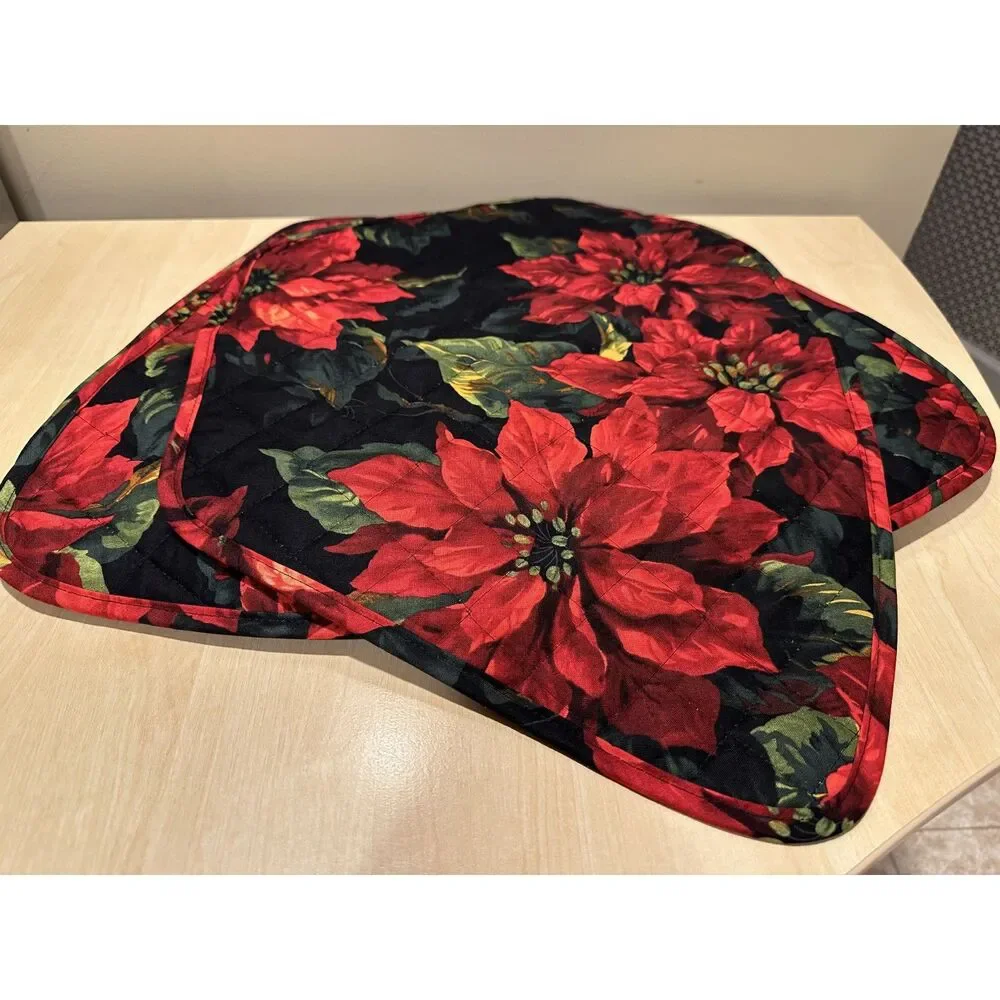 Sweet Pea Linens Quilted Poinsettia Wedge Placemats Set of 8 Christmas USA Made